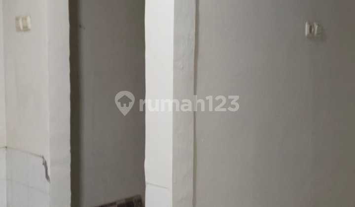 Dijual Rumah Daan Mogot Baru Uk 8X18 2Lantai 2