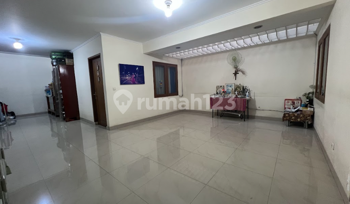 DIJUAL CEPAT NEGO SAMPAI DEAL  RUMAH di GREEN VILLE JAKBAR 2