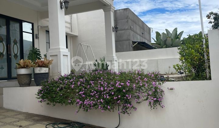 Rumah Cantik Furnished 2 Lantai Murah Mewah di Setiabudi Regency 2