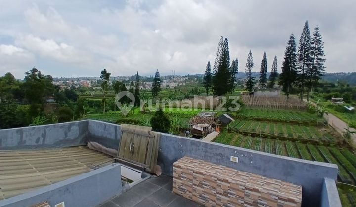 Flood Free, House, 3 Floors, Freehold Title, Eligible for Mortgage, Good View Setrasari 2