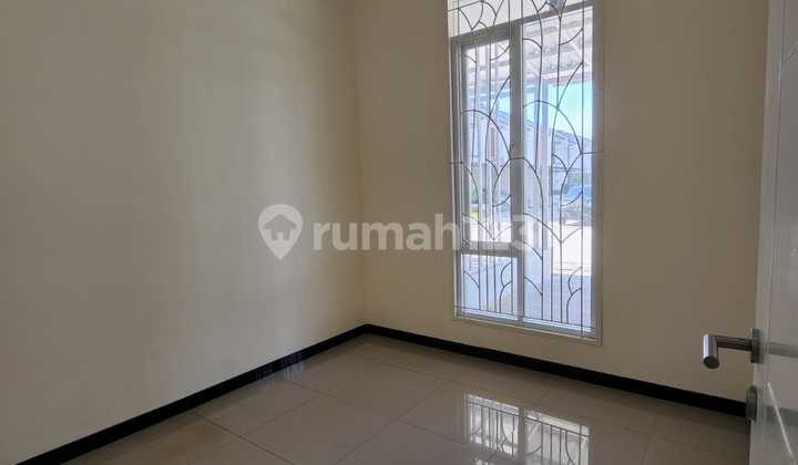 Affordable Ready-to-Live 1-Story Comfortable Beautiful Garden Kopo Indah V 2