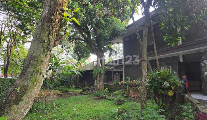 MURAH BANGET Rumah hitung tanah 825m2 SHM Karang Layung,Bandung