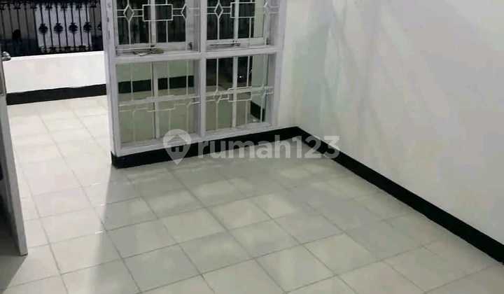 Rumah Terawat, Siap Huni di Komplek Cijaura, Buah Batu Bandung 2