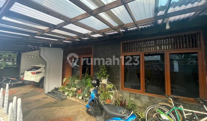 Rumah Bagus Siap Huni Nyaman SHM Strati Jalan Lengkong, Bandung 2