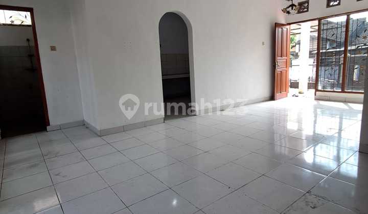Rumah Murah Bagus Unfurnished SHM Komplek Margawangi, Bandung