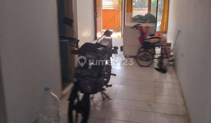 Rumah Kontrakan Bagus Unfurnished SHM Taman Kopo Indah 2 1