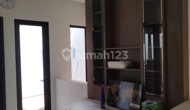 Luxury Good House for Rent with Freehold Title in Flora Cluster, Summarecon Bandung 2