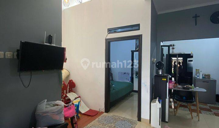 Rumah Bagus Unfurnished SHM Perumahan Grand Pinus Regency 1