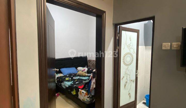 Rumah Bagus Unfurnished SHM Perumahan Grand Pinus Regency 2