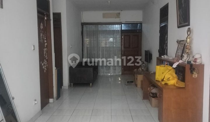 Rumah Murah Siap Huni Nyaman Siap Huni di Taman Kopo Indah 2