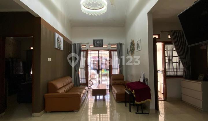 Rumah Bagus siap huni Unfurnished SHM di Pinus Regency 1