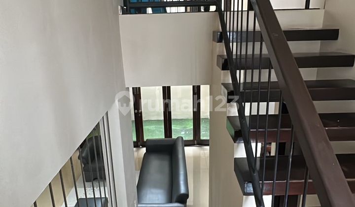 Rumah 2 Lantai Bagus Nyaman Strategis Jalan Cigadung Selatan 2