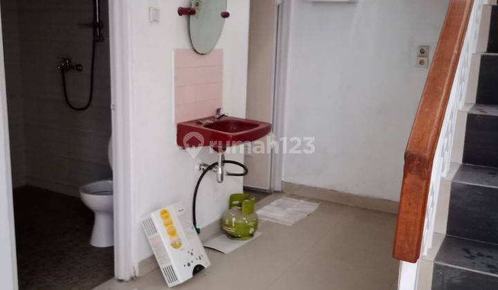 Rumah Kontrakan Bagus tengah kota strategis SHM di Jalan Luna  2