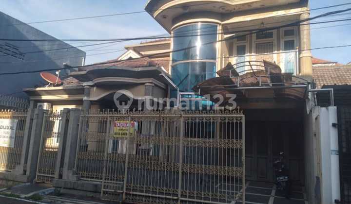 Strategic Good Cheap House, Freehold, Unfurnished, Venus Street, Bandung