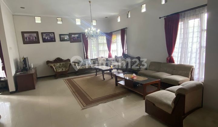 Rumah Murah Mewah Bagus Nyaman Siap Huni di Jl Turangga Bandung Rumah Murah Mewah Bagus Nyaman Siap Huni di Jl Turangga Bandung