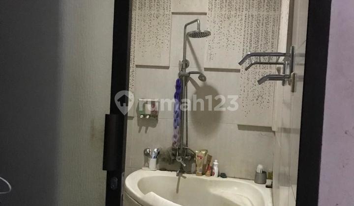 Rumah dan Kantor Strategis Siap Huni Strategis Jl. Karasak Tengah 2