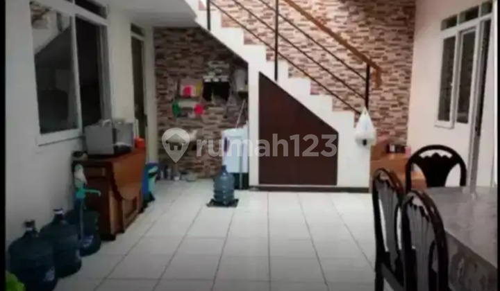 Jual Cepat Rumah 2 Lantai Murah Luas Sejuk di Candra Resmi, Kbp 2