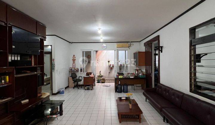 Rumah Bagus Semi Furnished Kopo Permai, Bandung 1