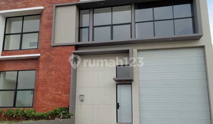 Good Clean 450 m2 Warehouse in Prosperity Bizzpark Warehouse Complex