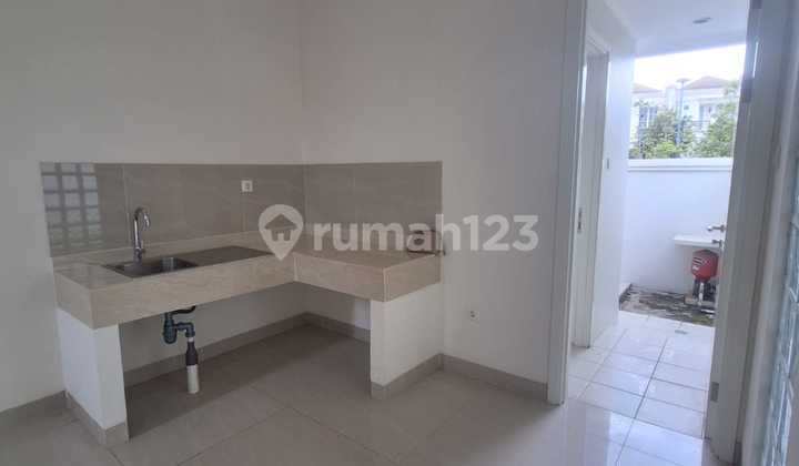 Rumah Mewah Siap Huni 2 Lantai di Podomoro Park Cluster Anapuri 2