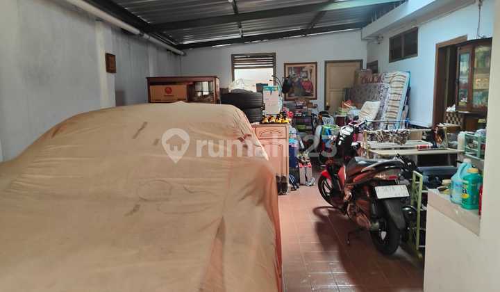 Rumah Murah Bagus Unfurnished SHM di sayap Tamblong, Bandung