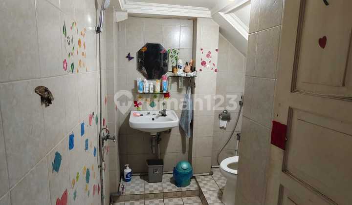 Rumah Murah siap huni Bagus SHM Singgasana Pradana, Bandung