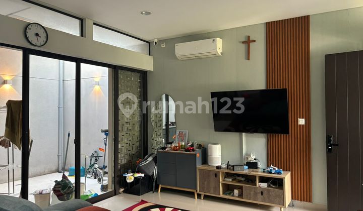 Rumah Murah Bagus SHM Cantik di Cluster Flora Summarecon Bandung 2