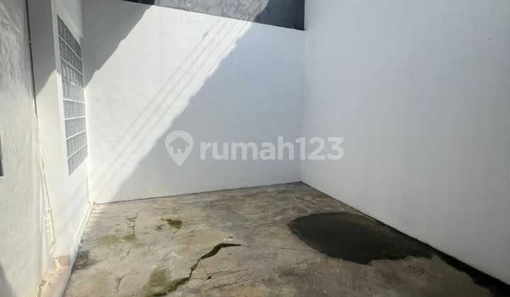 Dijual Rumah Di Cherry Field BuahBatu Kondisi Bagus 2