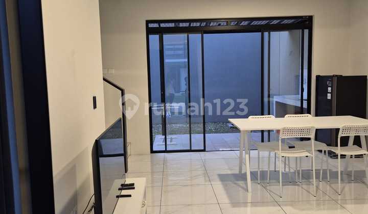 Disewakan Rumah Di Daerah Kota Baru Parahyangan