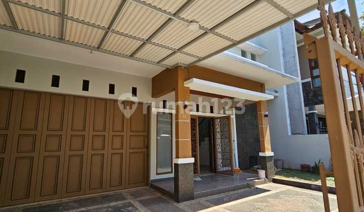 Disewakan Rumah Di Batununggal indah Kondisi Bagus