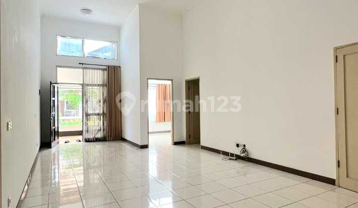 For Rent House In Kota Baru Parahyangan