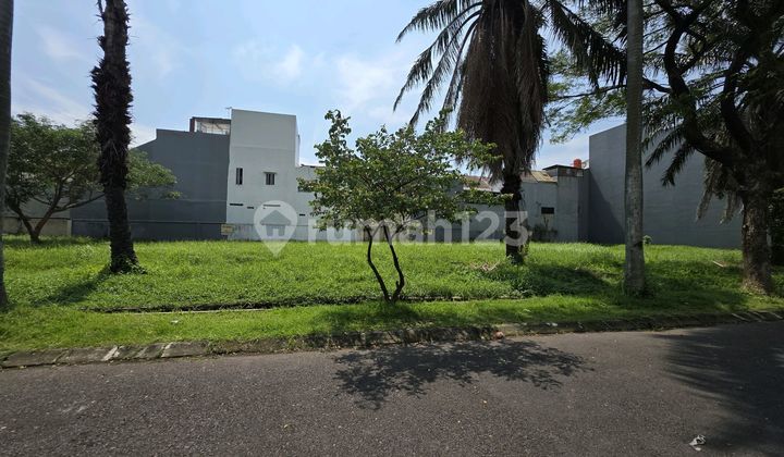 For Sale 4 Plots Total Area 1200m2 Facing South Row Road Fits 4 Cars With Beautiful Plot Numbers Located on Boulevard Street For Sale 4 Plots Total Area 1200m2 Facing South Row Road Fits 4 Cars With Beautiful Plot Numbers Located on Boulevard Street