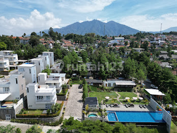 For Sale Villa in Cisarua Bandung Strategic Location SHM.