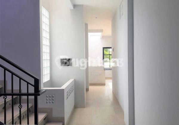 FOR SALE Shop House wing on Riau Street, BANDUNG 1