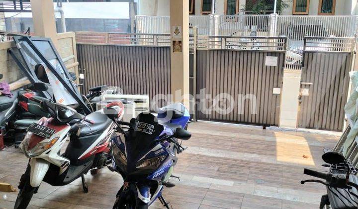 RUMAH SIAP HUNI 4 LANTAI FURNISHED MEGAH MALL KELAPA GADING 2