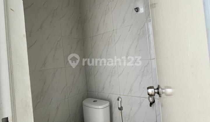 For Rent: Shop House, Ready for Business, Central Commerce Boulevard Green Harapan Indah, Bekasi City. For Rent: Shop House, Ready for Business, Central Commerce Boulevard Green Harapan Indah, Bekasi City.