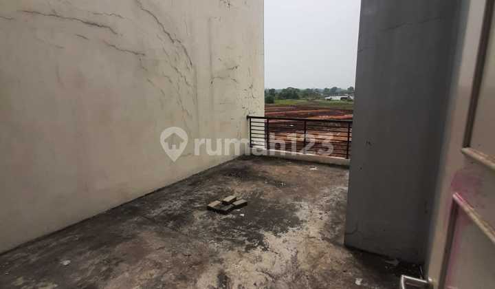 Disewakan atau Dijual Ruko Simponi Harapan Indah 2