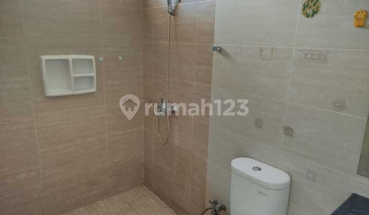 For Rent For Rent 2-Story House in Taman Sari Harapan Indah Cluster, Bekasi 2