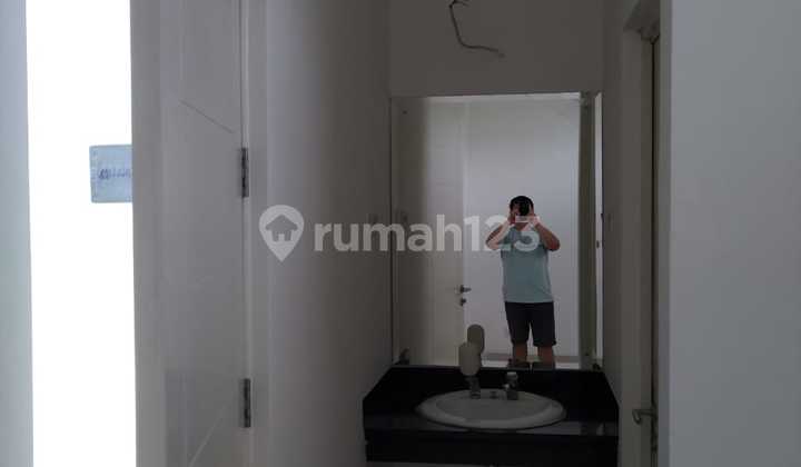 Dijual Rumah Siap Huni di Neo Vasana Harapan Indah Bekasi 2