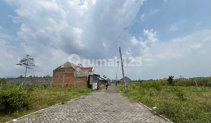 Potential Land in the Developing Pakis Area