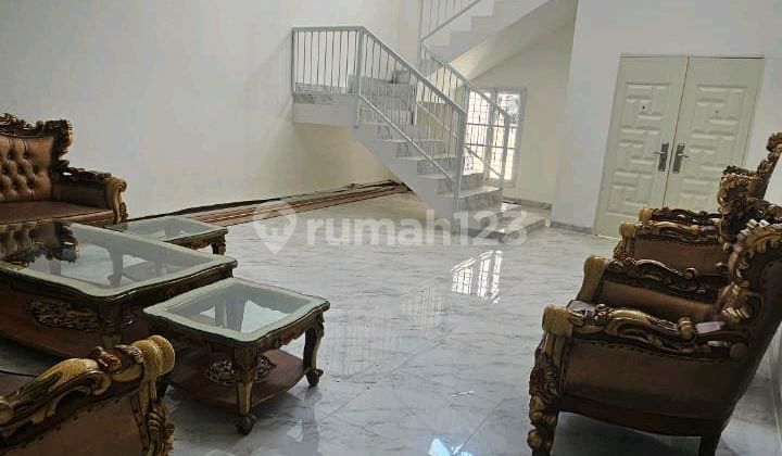 Rumah Mewah Di Perumahan Tanjung Bunga 2