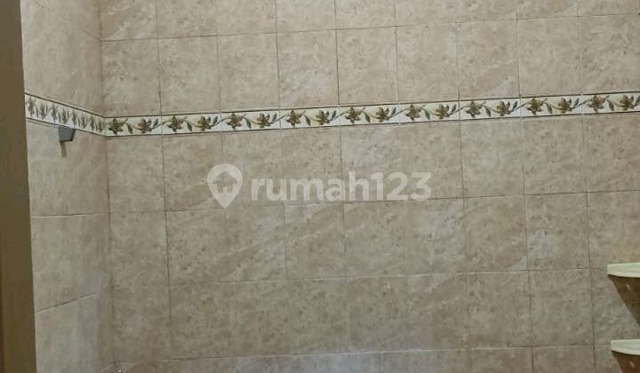 3-Storey Shop House 2