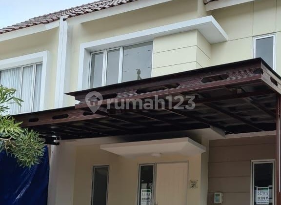 Dijual Rumah Bagus Siap Huni di Carillo Residence