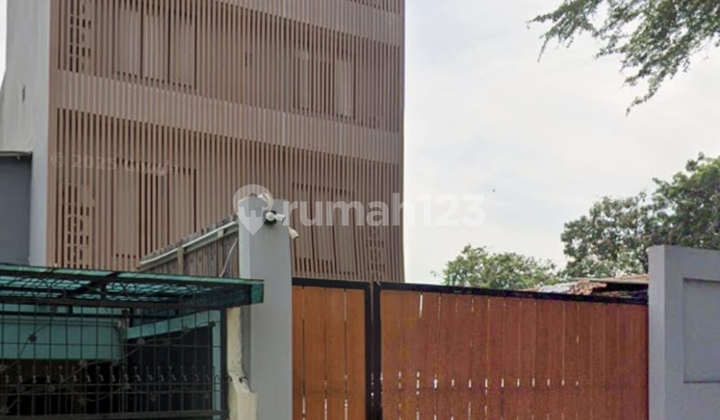 4-Story 10x20 Office Building with Strategic SHM Location by the Road in Koja