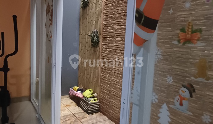 Rumah di Jual Lokasi Strategis Dekat dengan Sekolah Tarakanita 2