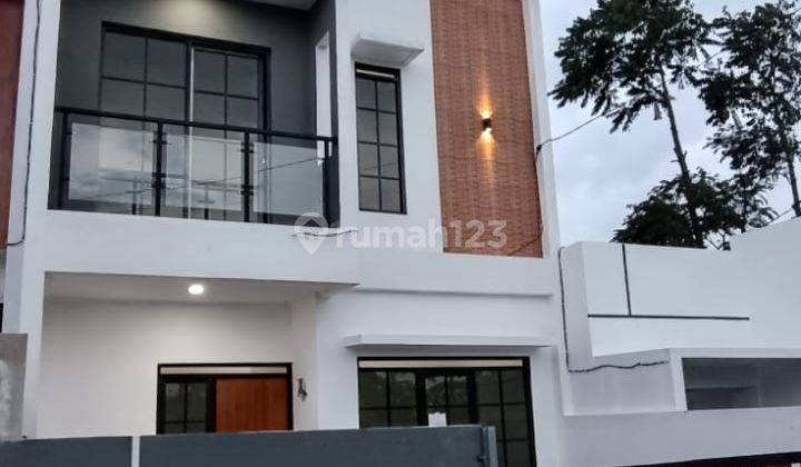 Rumah 2 lantai Scandinavian di Bandung Timur dekat Padasuka 2