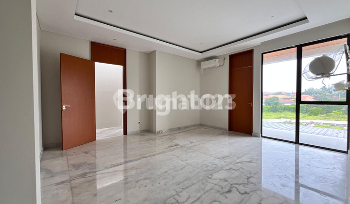 Strategic Location Residence In The Heart Of The City Good SHM 2