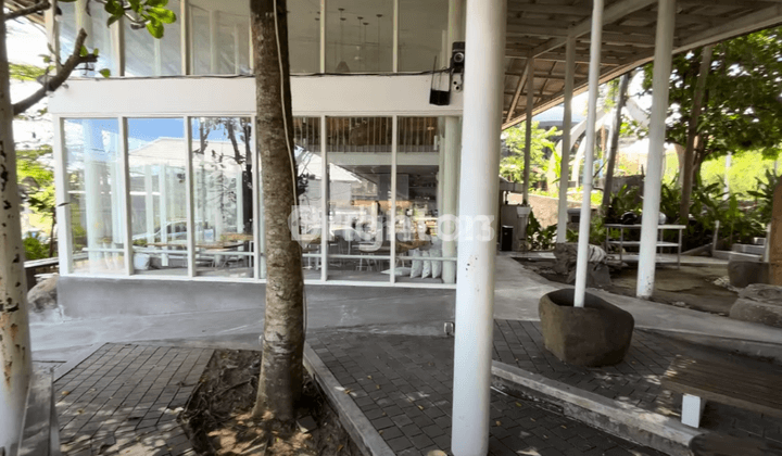 RESTORAN SIAP PAKAI DI LOKASI STRATEGIS 1