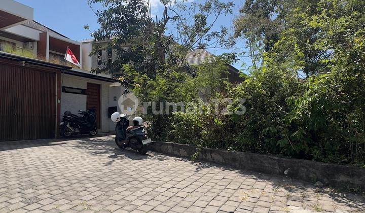 Land for Sale 415m2 Near Plagoo Hotel Nusa Dua