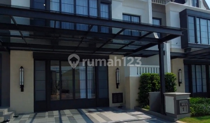 Classic Luxury House Bellefont Spring Gading Serpong Tangerang Classic Luxury House Bellefont Spring Gading Serpong Tangerang